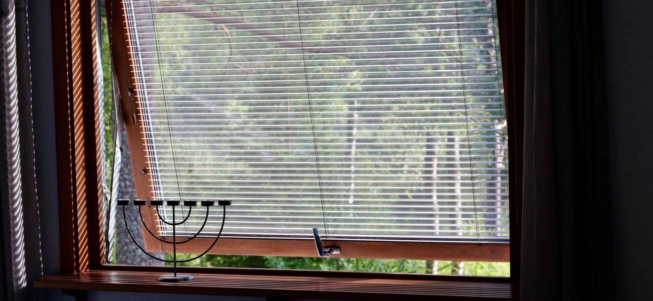 Louvolite - Fitted Blinds