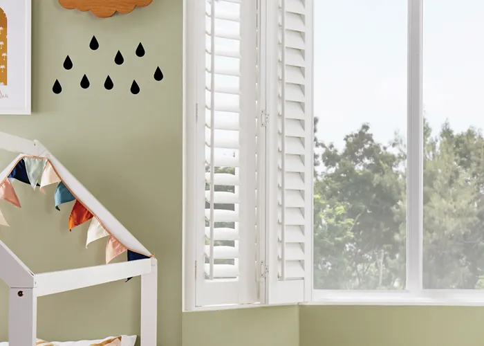 LL Shutters Cotton 89mm Moda Multi L Frame Full Height Bay Open 700x500